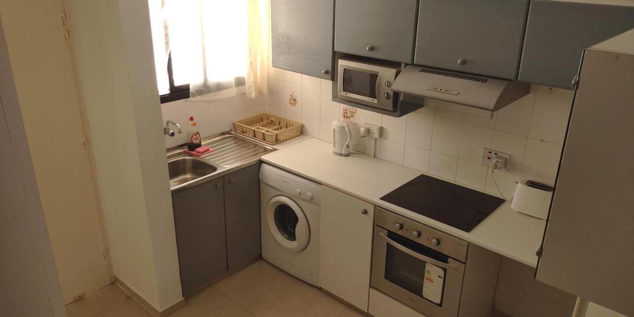 Isabella Townhouse Villa Пафос Екстериор снимка
