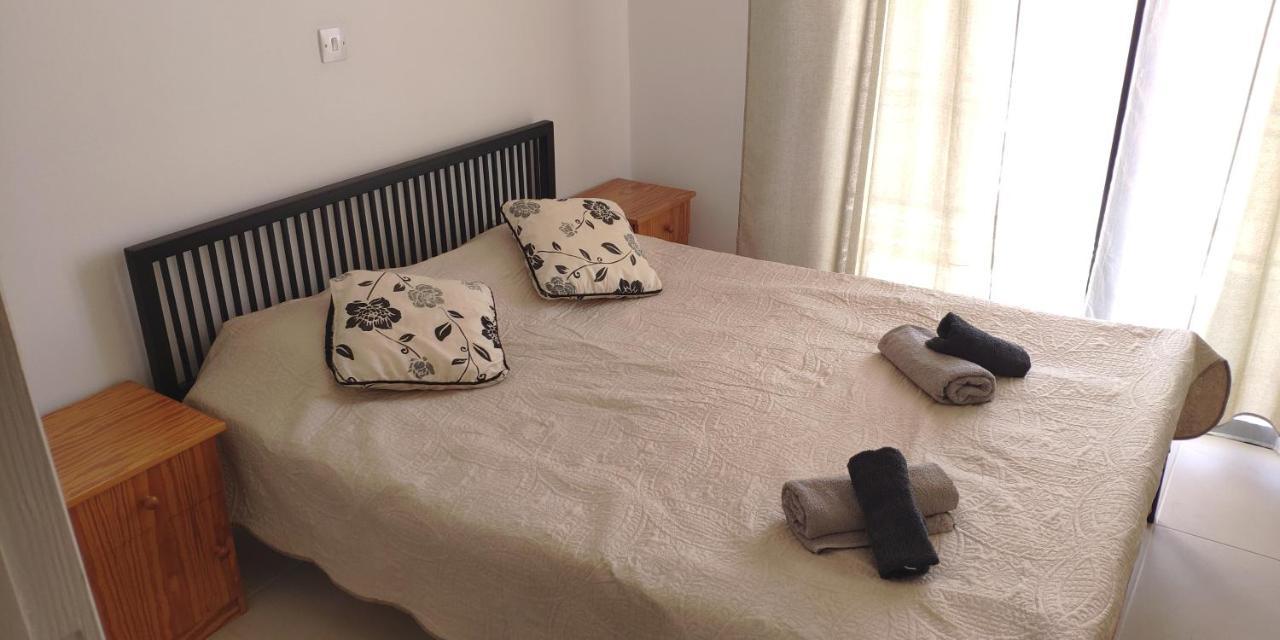 Isabella Townhouse Villa Пафос Екстериор снимка