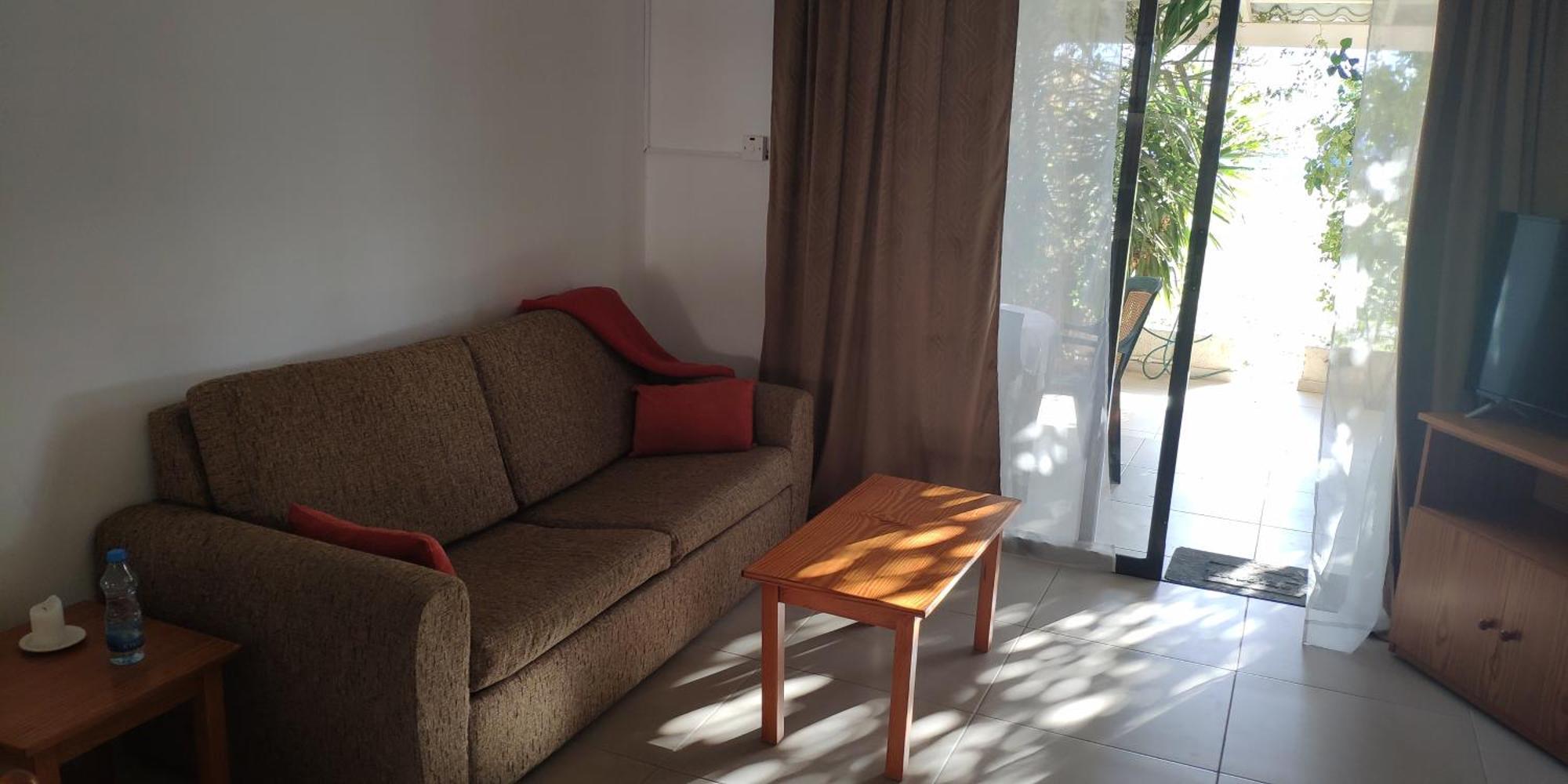 Isabella Townhouse Villa Пафос Екстериор снимка